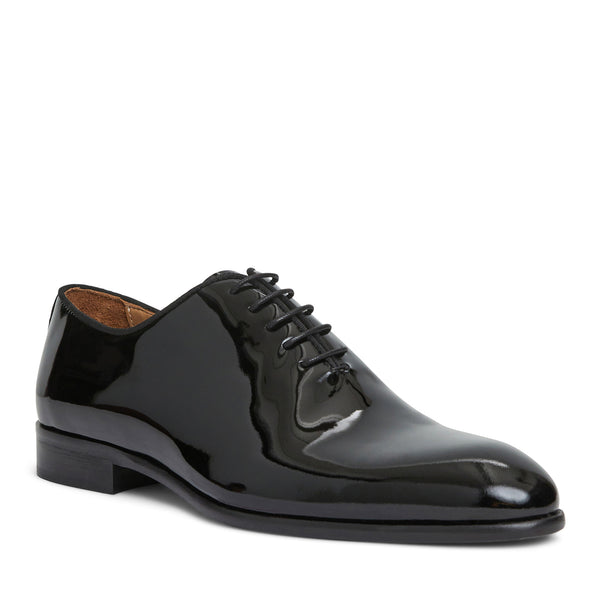 Mens black fashion wholecut shoes