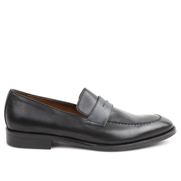 arezzo loafer