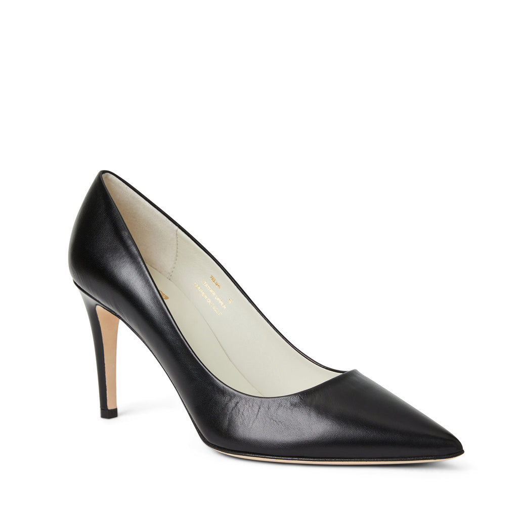 Toe pumps clearance