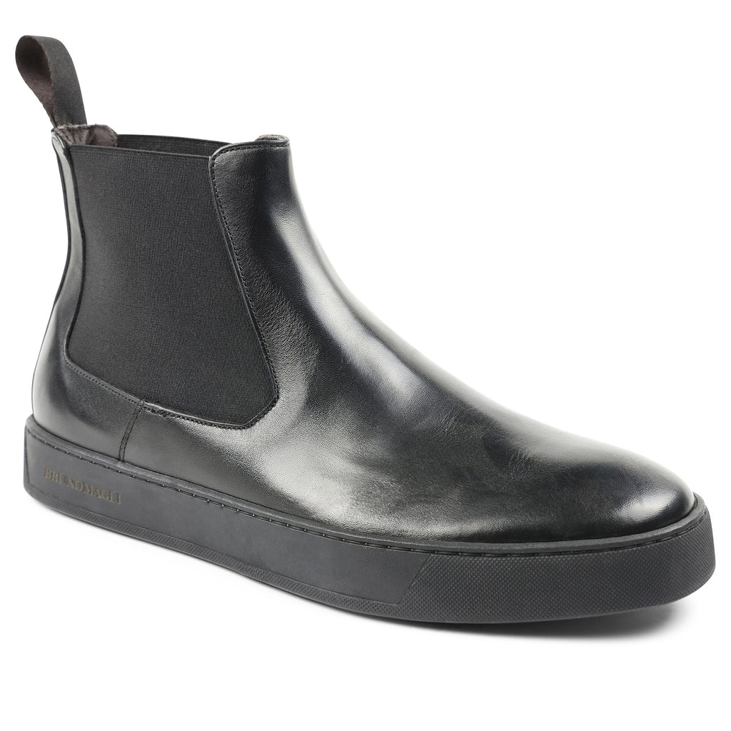 Bruno magli 2025 leather chelsea boots